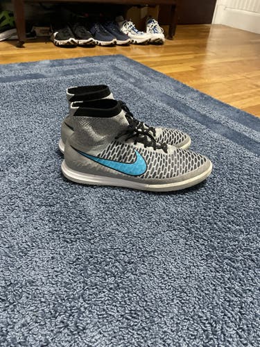 Silver Men's Indoor Nike Magista Obra FG Cleats