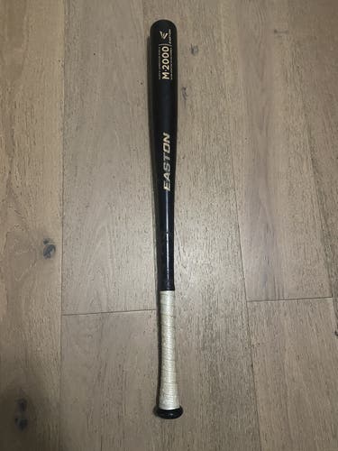 Used Wood (-3) 30 oz 33" M2000 Bat