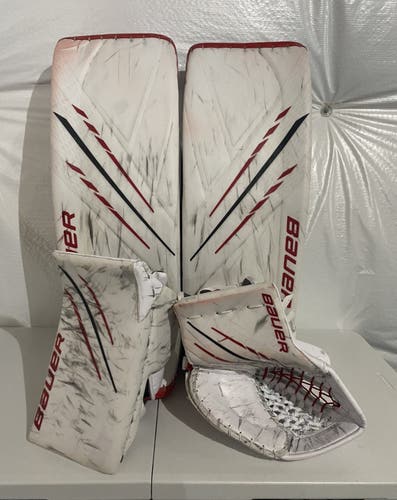 Bauer Vapor Hyperlite Goalie Full Set