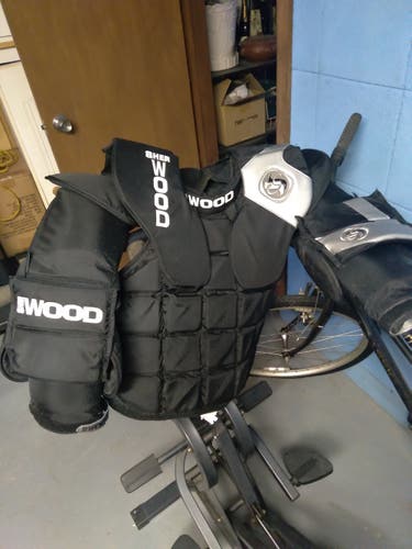 Goalie Chest Protector Used Large Sher-Wood