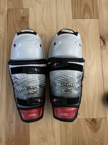 Bauer Vapor APX Shin Pads