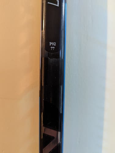 Bauer NEXUS 2N Pro Hockey Stick Right P92 77 flex Senior D1 Pro Stock