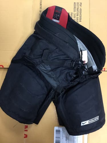Used XL Bauer Nike Air Hockey Pants