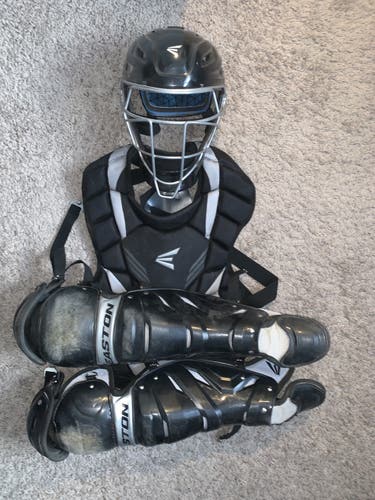 Easton Gametime Catcher's Set