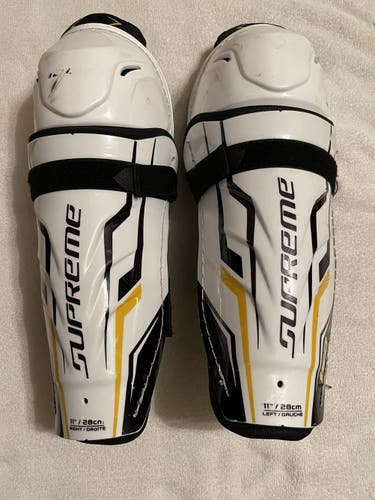 Bauer  Supreme 150 Shin Pads