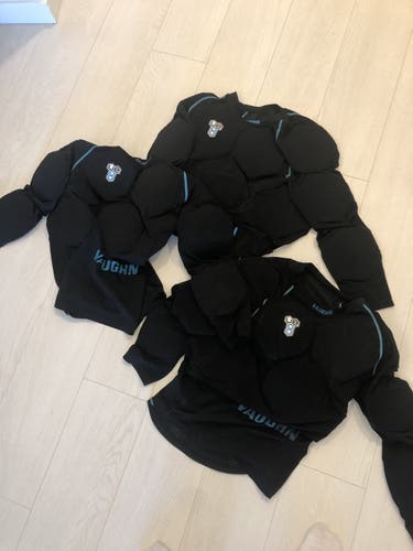 Used Vaughn VE8 Padded Goalie Shirt