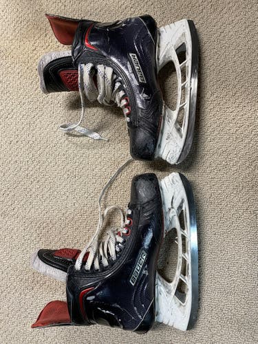 Senior Bauer Regular Width Pro Stock Size 9.5 Vapor 1X Hockey Skates