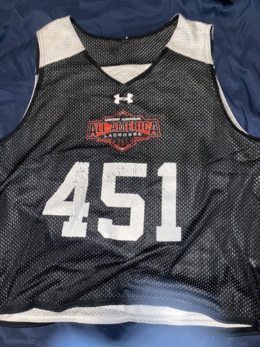 UA All american pinnie