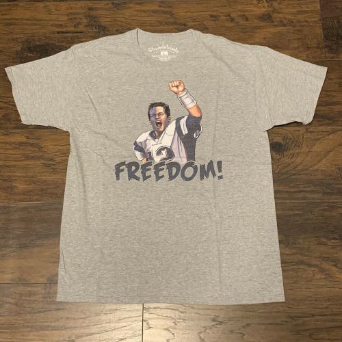 Tom Brady "Freedom!" New England Patriots NFL Football Chowdaheadz Brand Sz Lg