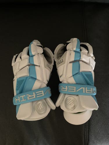 BRAND NEW 2021 ALTAS M5 GLOVES