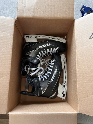 Senior CCM Size 8.5 Ribcor 80K Hockey Skates