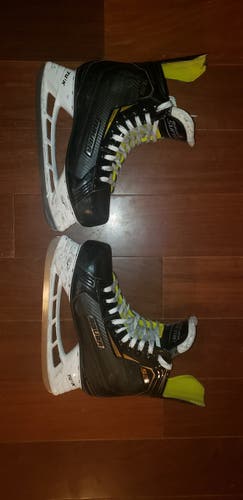 Hockey Skates Senior Used Bauer Supreme S25 Regular Width Size 9