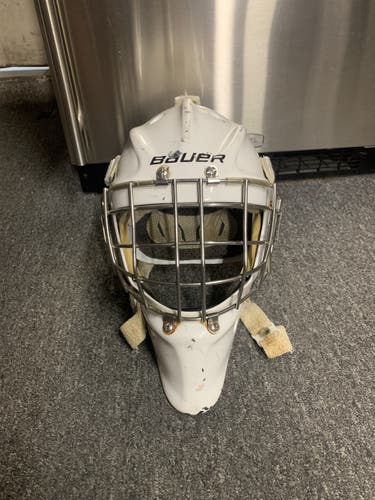 Senior Bauer  NME Goalie Mask