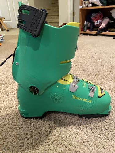 Ski Boots Used Men's Tecnica Alpine Touring Zero g guide pro Stiff Flex