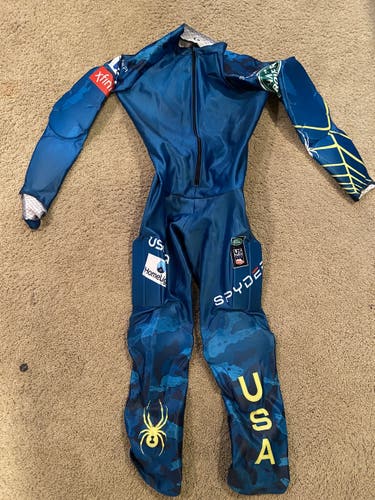 USST GS Ski Suit Unisex Used Large Spyder