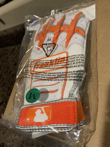 Batting Gloves New Medium Franklin CFX PRO
