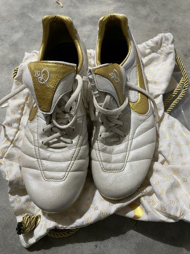 Nike Tiempo Legend 7 Elite 10R Cleats