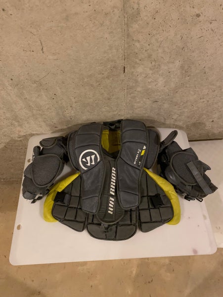 Warrior goalie chess protector