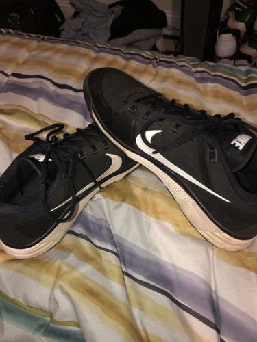 Black Men's Size 12 (Women's 13) Nike Shoes