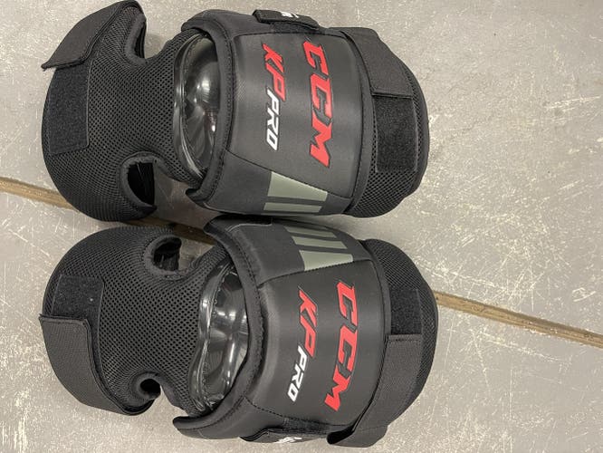 New CCM KP Pro knee guards