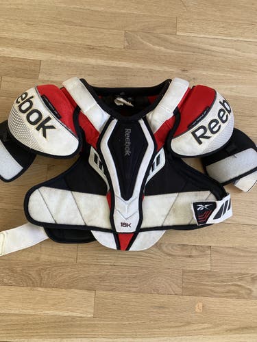 Reebok 18k Shoulder Pads