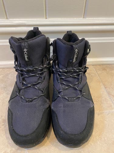 Black Used Size Men's 10.5 (W 11.5) Columbia Boots