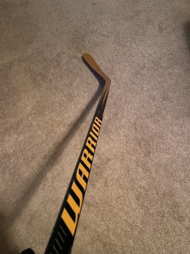 Junior Left Hand  Alpha AK27 Hockey Stick