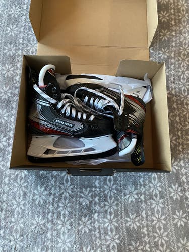 Senior Bauer Regular Width Size 6 Vapor XLTX Pro+ Hockey Skates