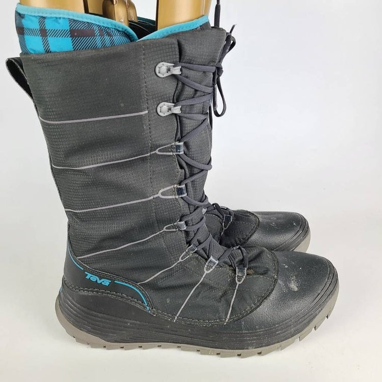 teva winter boots