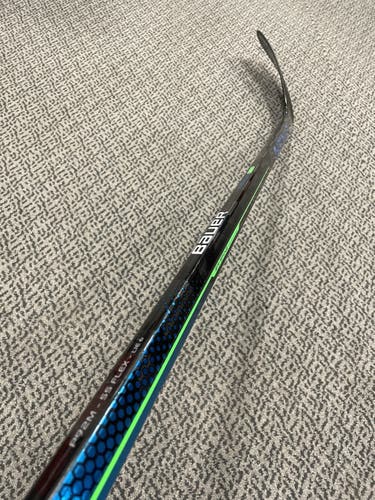 Bauer Nexus Geo P92M curve 55 flex right hand stick