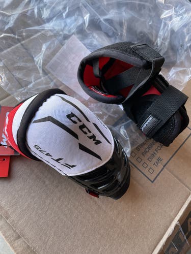 CCM FT475 Junior Medium Elbow Pads