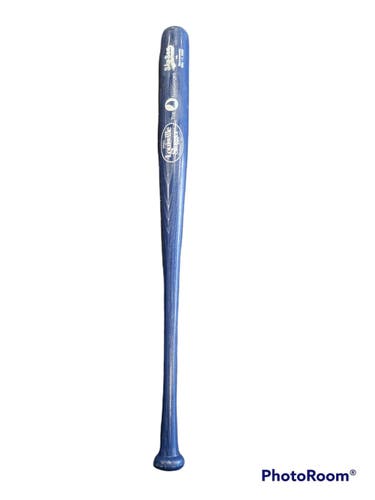 Used Louisville Slugger Sky Sox 30" Wood Bats