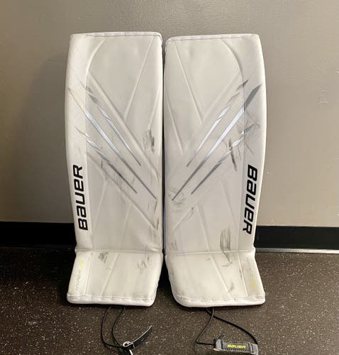 Bauer Hyperlite 35 Inch Leg Pads