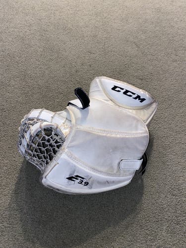 ccm extreme flex E3.9 hockey goalie glove