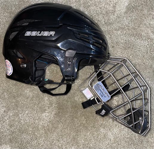 BL 12/Bauer RE-AKT 95 Helmet w/cage SR LG