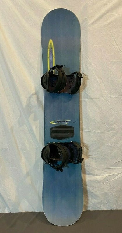 RARE Vintage 1996 GNU bas 154cm Freestyle Snowboard w/Technine T9 Bindings LOOK