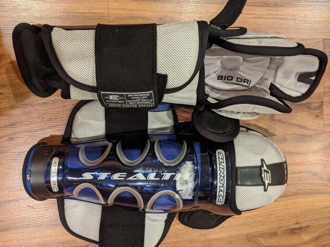 Used Senior Easton Shin Pads S17 Sling Tech