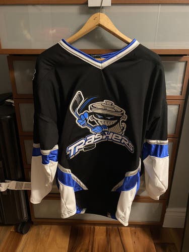 Danbury Trashers Signed Jersey