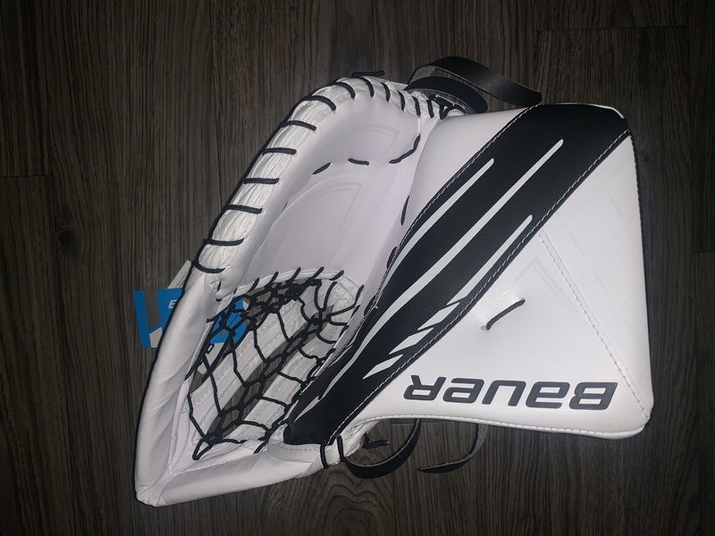 Bauer 3X Custom Goalie Glove