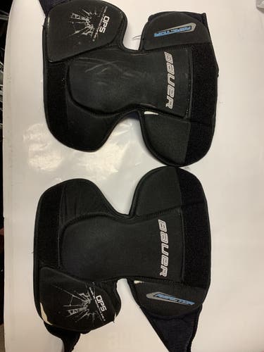 Bauer Reactor knee goalie Pads