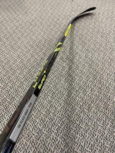 CCM AS4 Pro 75 Flex P28 left hand stick