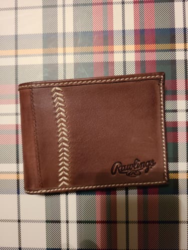 New Rawlings Leather Baseball Stitch Bi-Fold Wallet Brown