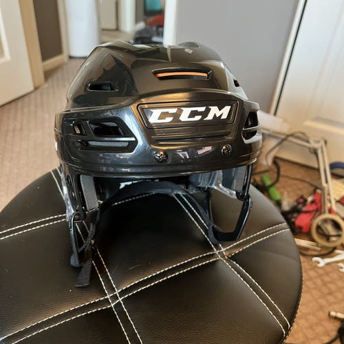 CCM Tacks 710 Helmet - Medium
