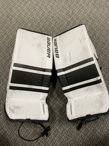 Used Bauer Prodigy 24” goal leg pads