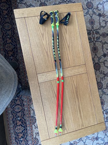 Used 46in (115cm) Leki World Cup Lite GS Ski Poles