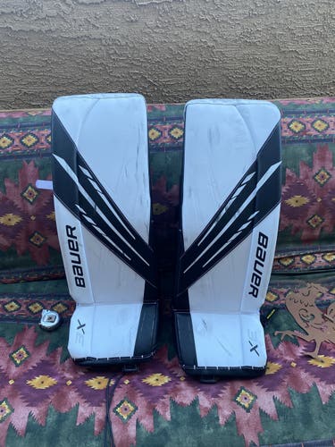 Used 31" Bauer Vapor 3X Goalie Leg Pads