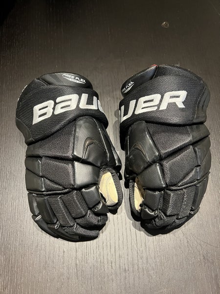 Bauer Vapor 7.0 Hockey Gloves