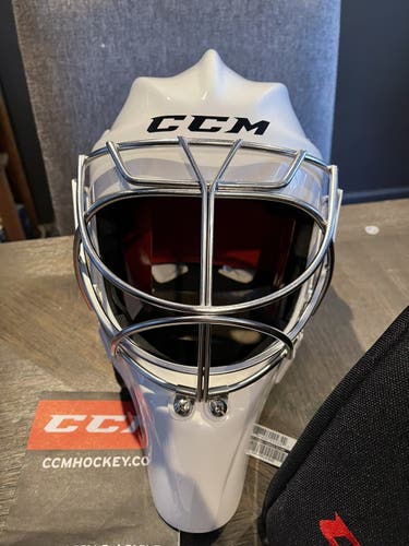 Brand New Senior CCM GFL 1.9 Goalie Mask Small