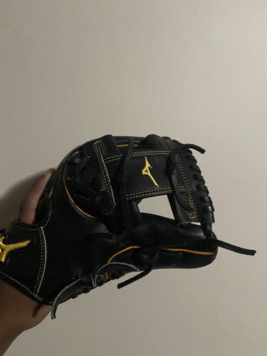 11.5” Mizuno Pro Select Baseball Infield Glove