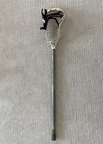 Warrior Titan Pro Attack Shaft with Razor Pro 2 Lacrosse Head